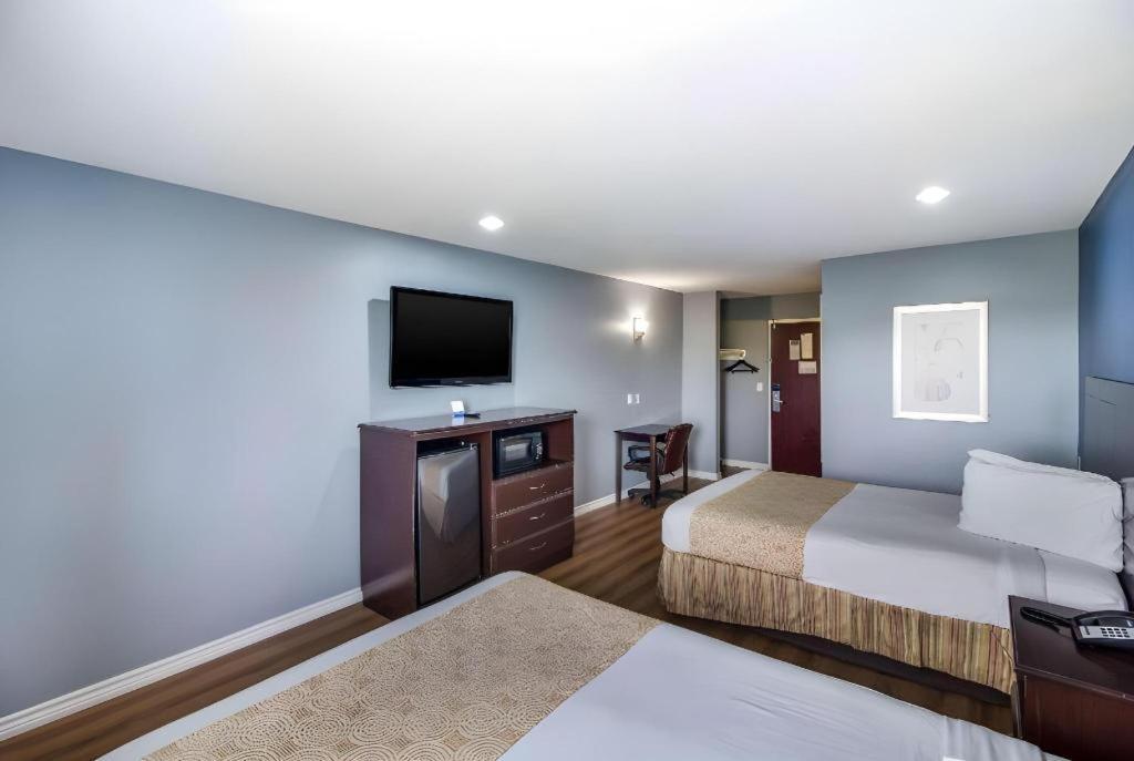 Rodeway Inn & Suites Port Arthur - Groves Eksteriør billede