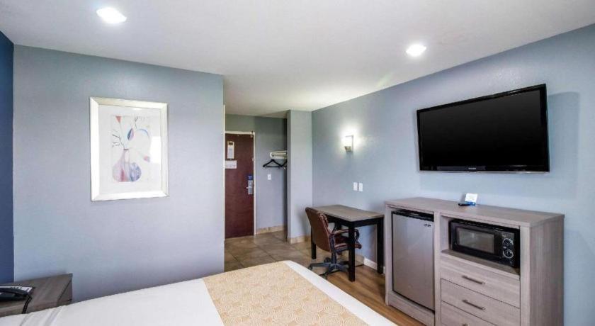 Rodeway Inn & Suites Port Arthur - Groves Eksteriør billede