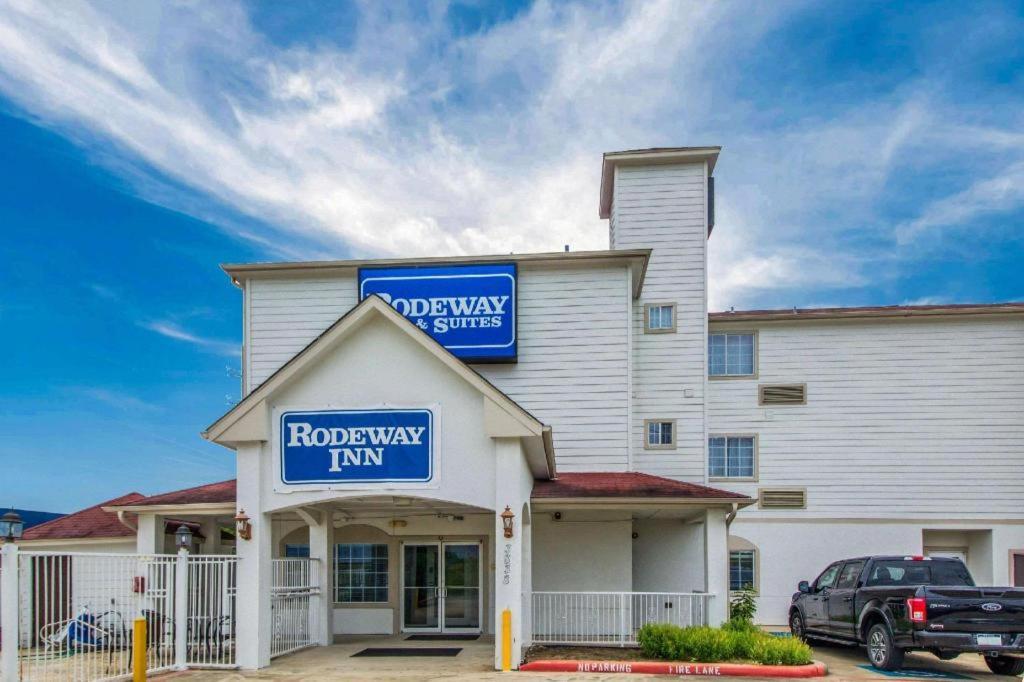Rodeway Inn & Suites Port Arthur - Groves Eksteriør billede